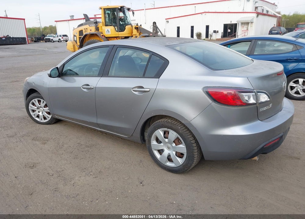 2011 MAZDA 3 I SPORT VIN: JM1BL1UF9B1378867