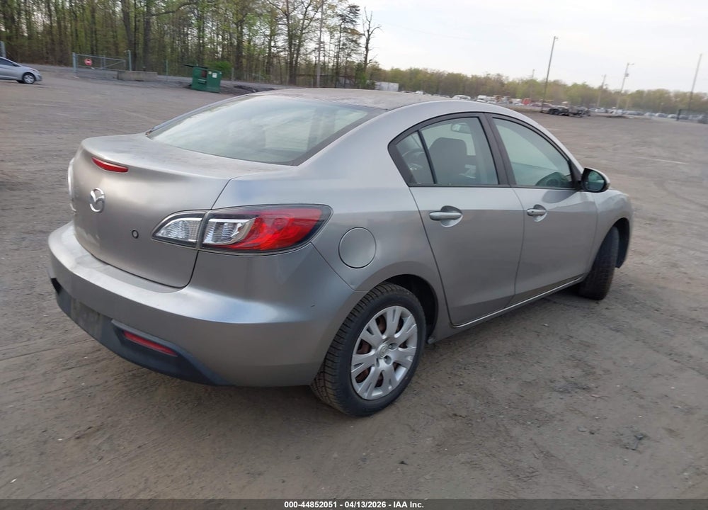2011 MAZDA 3 I SPORT VIN: JM1BL1UF9B1378867