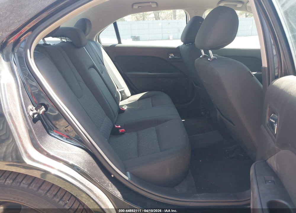 2011 FORD FUSION SE VIN: 3FAHP0HA2BR315239