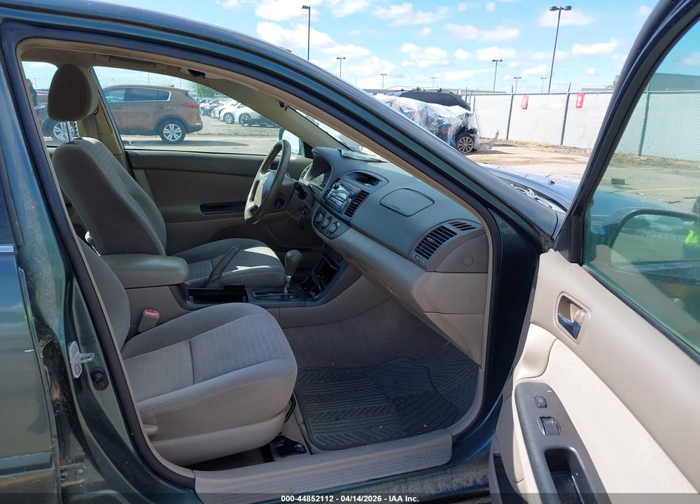 2005 TOYOTA CAMRY LE VIN: 4T1BE32K75U083027