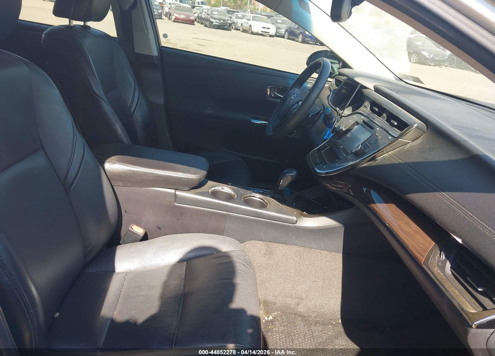2015 TOYOTA AVALON XLE TOURING VIN: 4T1BK1EB6FU164384