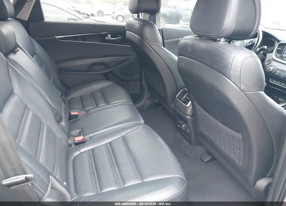 2016 KIA SORENTO 3.3L EX VIN: 5XYPH4A54GG106691