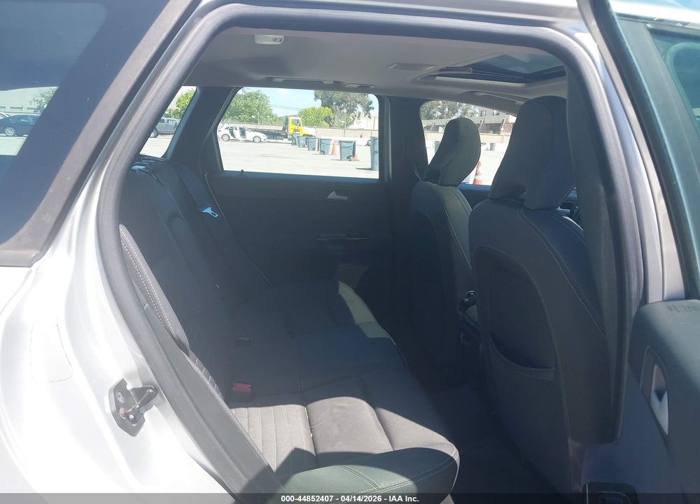 2007 VOLVO V50 2.4I VIN: YV1MW390872302634