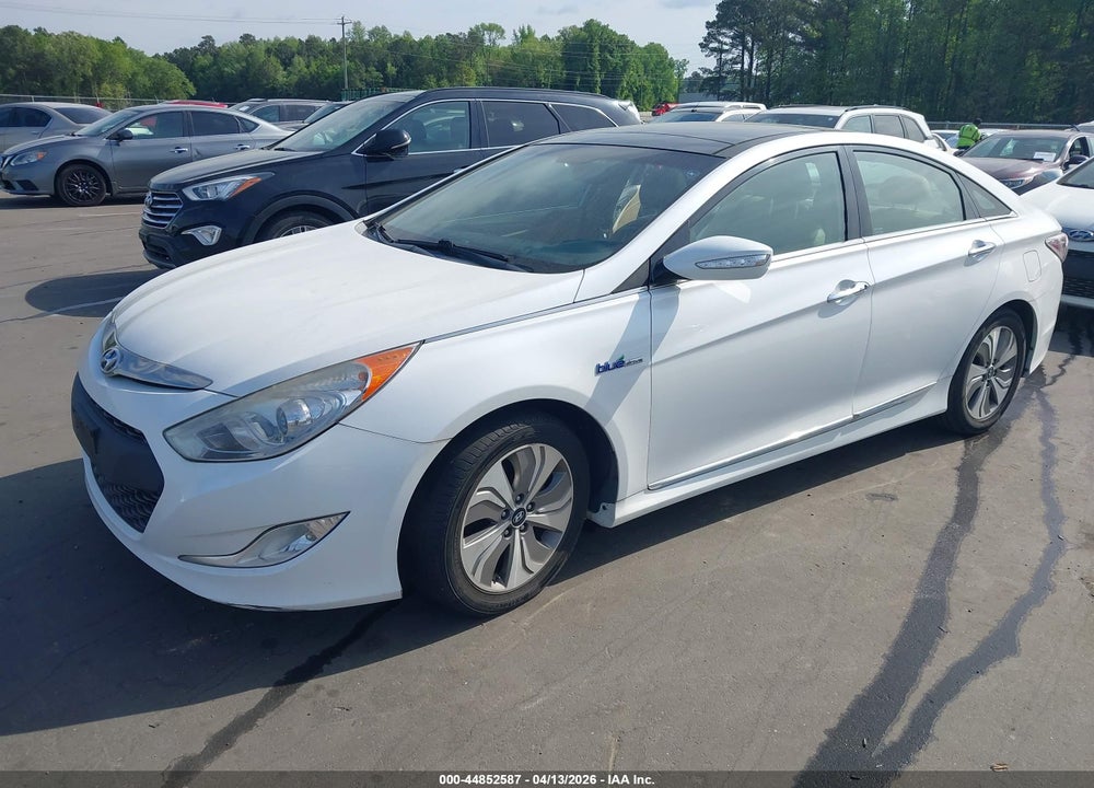 2015 HYUNDAI SONATA HYBRID LIMITED VIN: KMHEC4A44FA127497