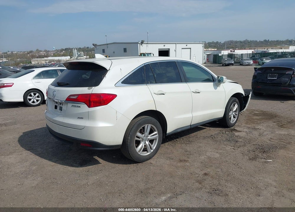 2015 ACURA RDX VIN: 5J8TB4H53FL024123