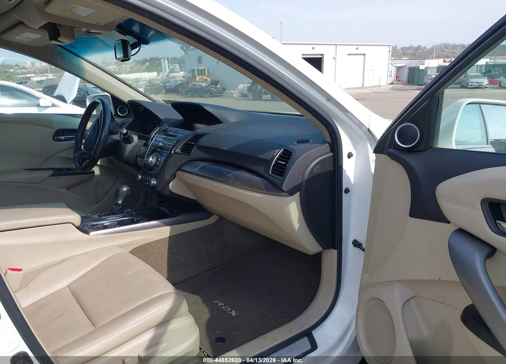 2015 ACURA RDX VIN: 5J8TB4H53FL024123
