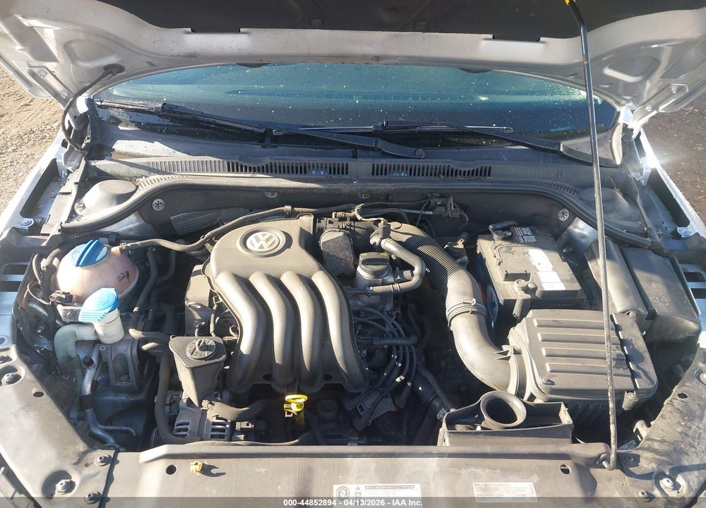 2015 VOLKSWAGEN JETTA 2.0L S VIN: 3VW2K7AJ2FM211979