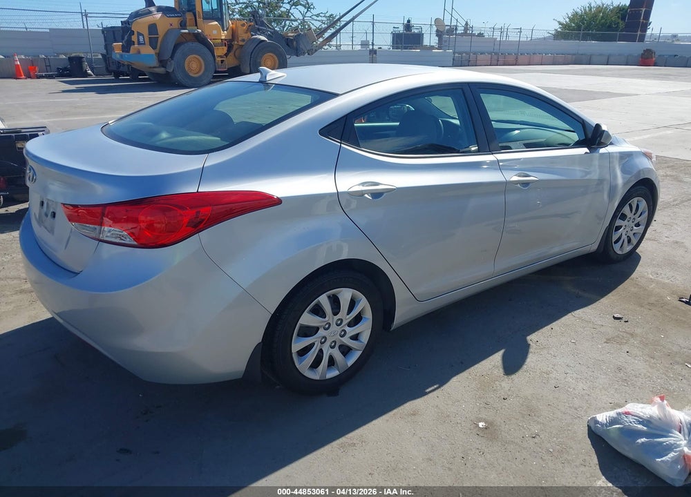 2013 HYUNDAI ELANTRA GLS/LIMITED VIN: 5NPDH4AE7DH194434