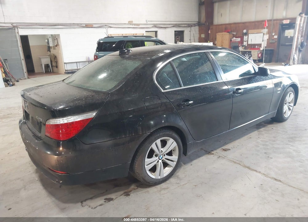 2009 BMW 528I XDRIVE VIN: WBANV13559C155270
