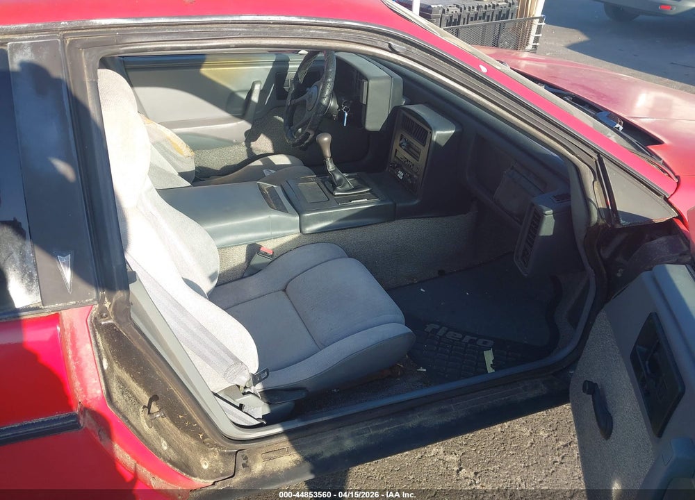 1986 PONTIAC FIERO VIN: 1G2PE37R7GP218013