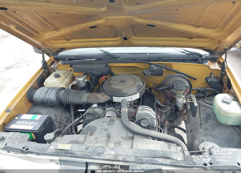 1991 CHEVROLET GMT-400 C2500 VIN: 1GBGC24K4ME181565