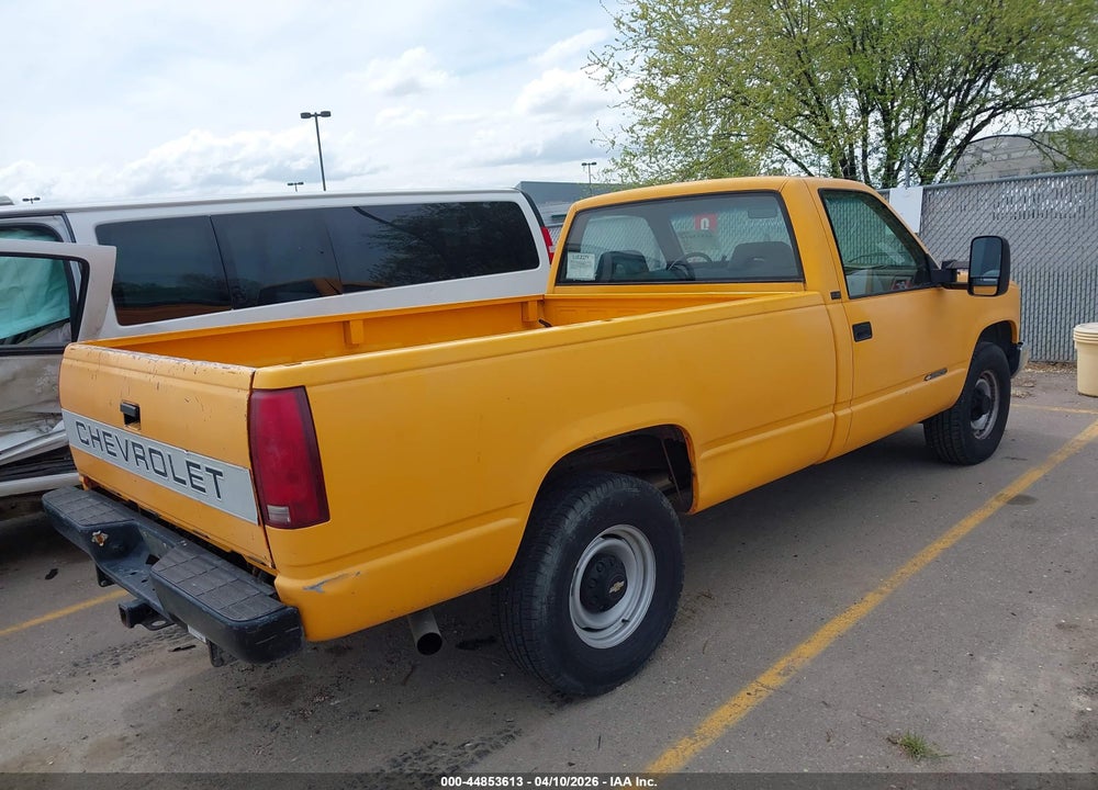 1991 CHEVROLET GMT-400 C2500 VIN: 1GBGC24K4ME181565