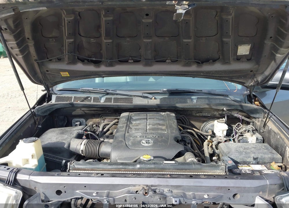 2011 TOYOTA TUNDRA GRADE 4.6L V8 VIN: 5TFRM5F18BX029992
