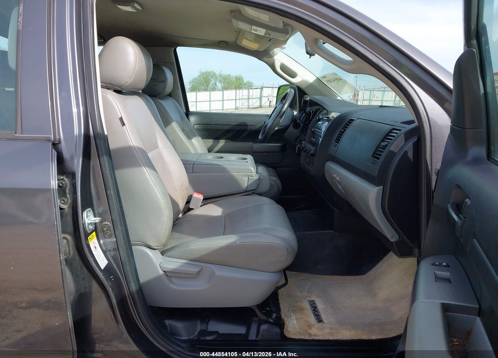 2011 TOYOTA TUNDRA GRADE 4.6L V8 VIN: 5TFRM5F18BX029992