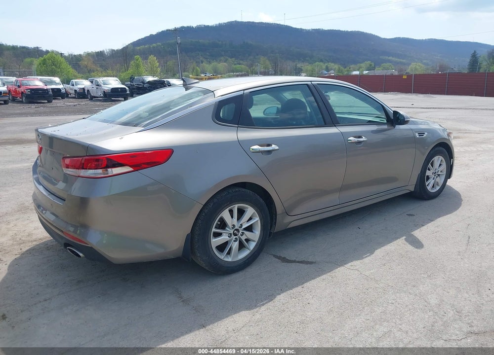 2016 KIA OPTIMA LX VIN: 5XXGT4L33GG090644