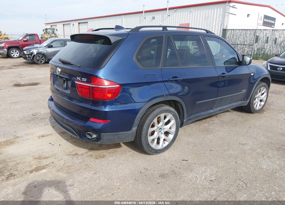 2011 BMW X5 VIN: 5UXZV4C59BL402428