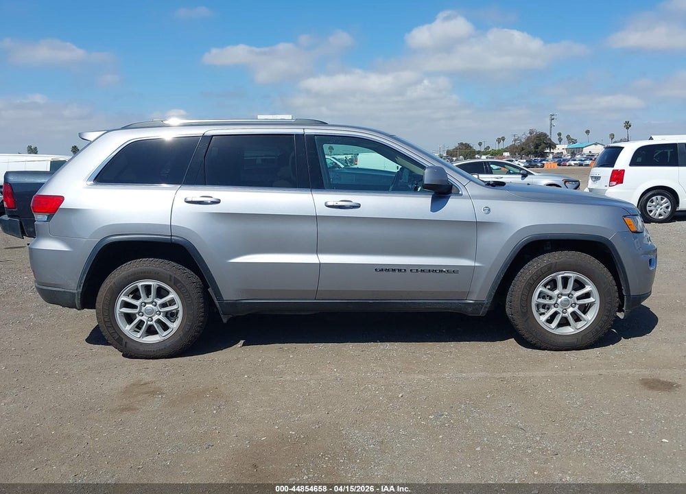 2019 JEEP GRAND CHEROKEE LAREDO E 4X4 VIN: 1C4RJFAG1KC706172