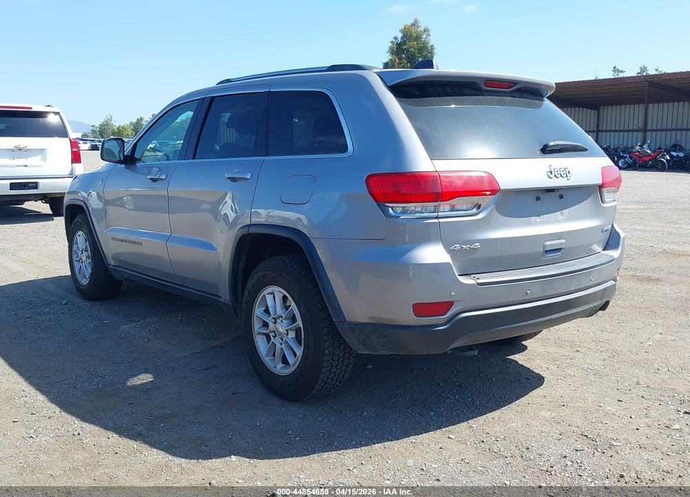 2019 JEEP GRAND CHEROKEE LAREDO E 4X4 VIN: 1C4RJFAG1KC706172