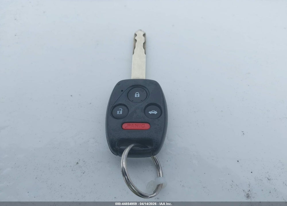 2011 HONDA ACCORD 2.4 EX-L VIN: 1HGCS1B82BA013556