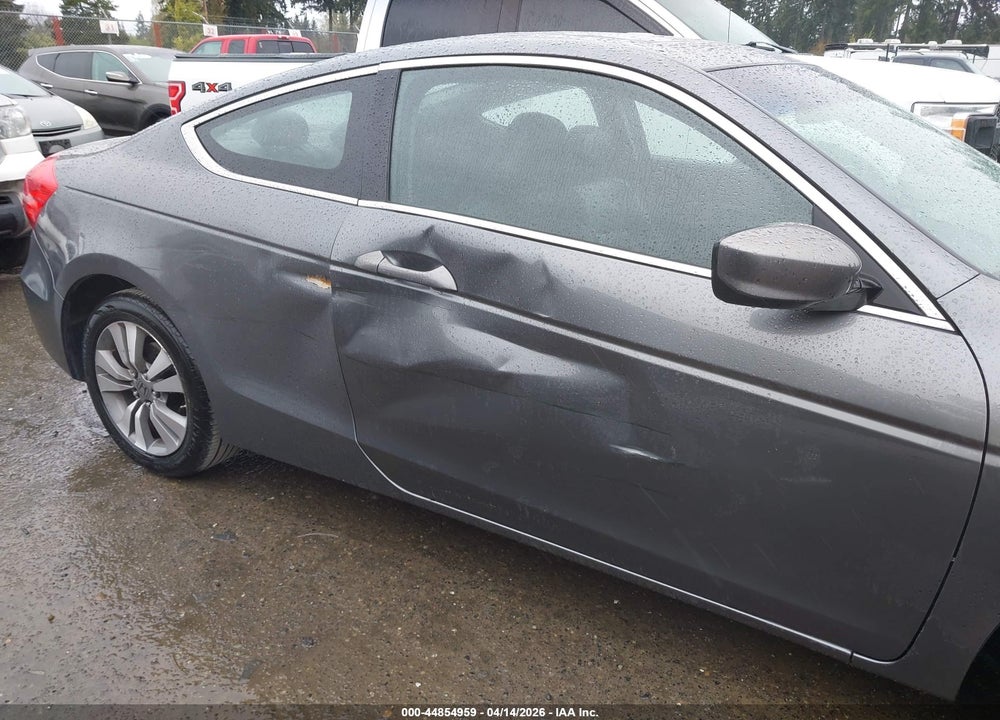 2011 HONDA ACCORD 2.4 EX-L VIN: 1HGCS1B82BA013556
