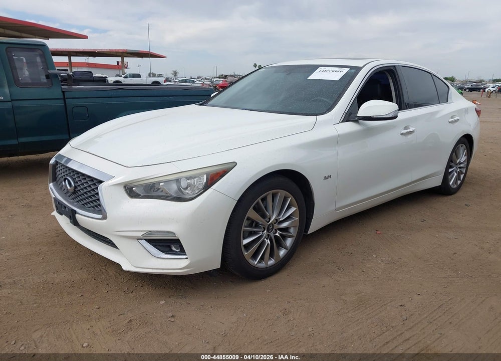 2018 INFINITI Q50 3.0T LUXE VIN: JN1EV7AP3JM590302