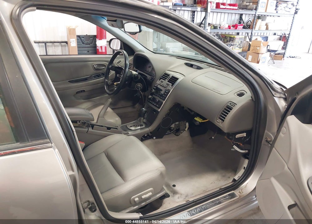 2003 NISSAN MAXIMA SE VIN: JN1DA31A73T405186