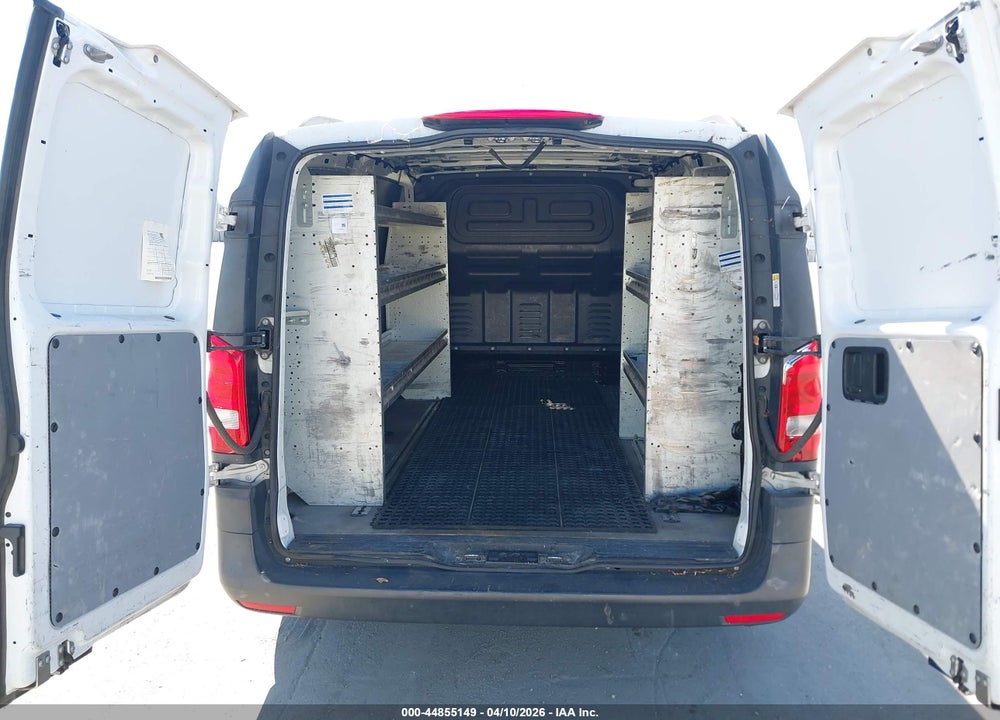 2016 MERCEDES-BENZ METRIS VIN: WD3PG2EA7G3090256