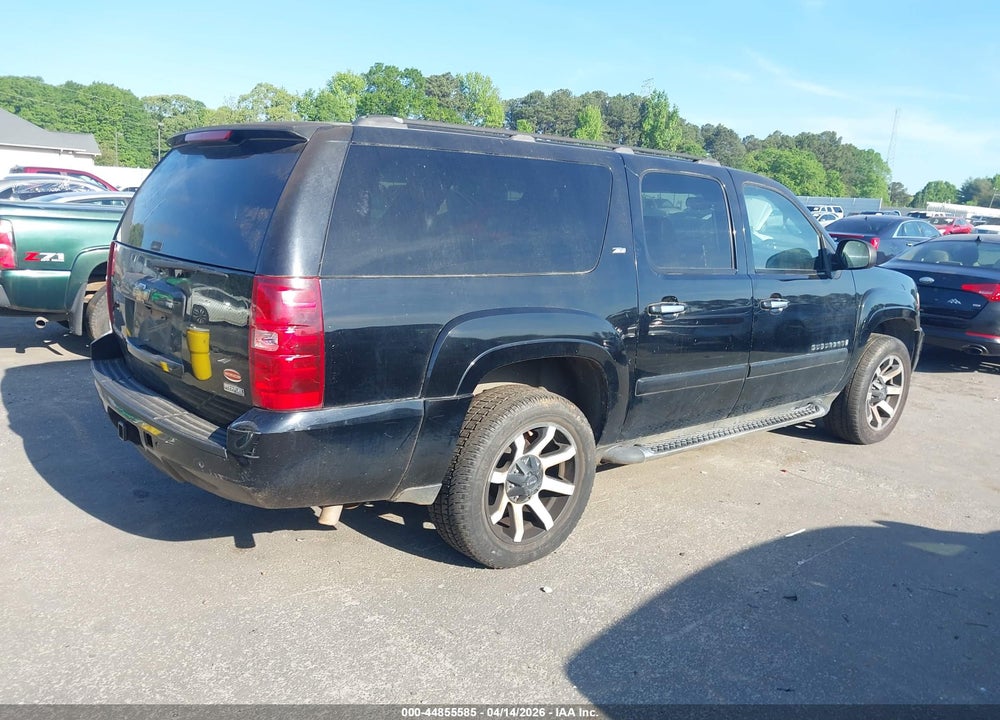2007 CHEVROLET SUBURBAN 1500 LT VIN: 3GNFC16057G279019