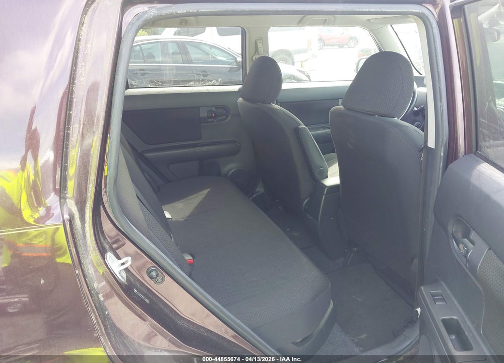 2009 SCION XB VIN: JTLKE50E591064047