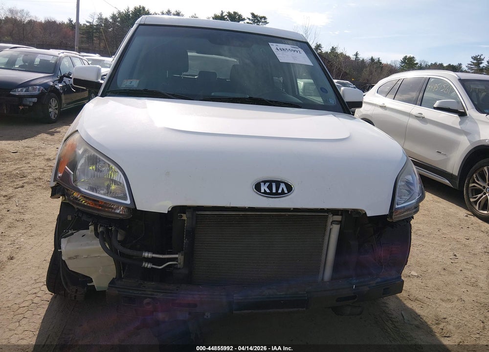2011 KIA SOUL + VIN: KNDJT2A29B7343794
