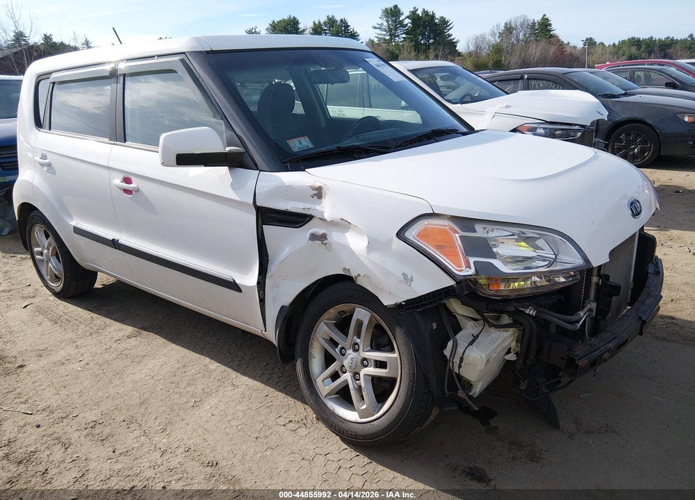 2011 KIA SOUL + VIN: KNDJT2A29B7343794