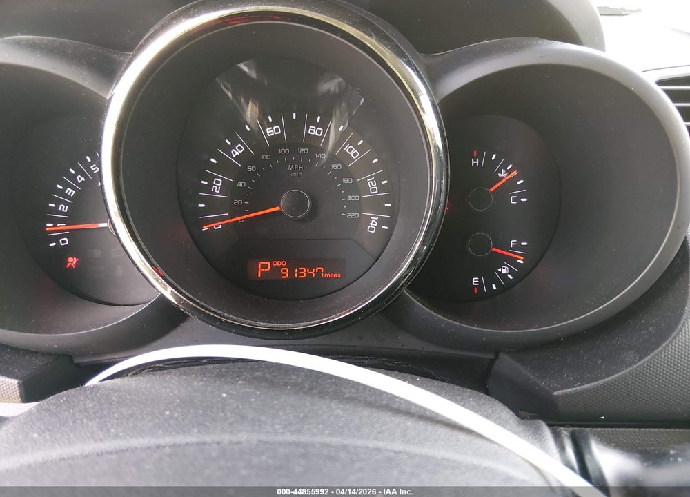 2011 KIA SOUL + VIN: KNDJT2A29B7343794