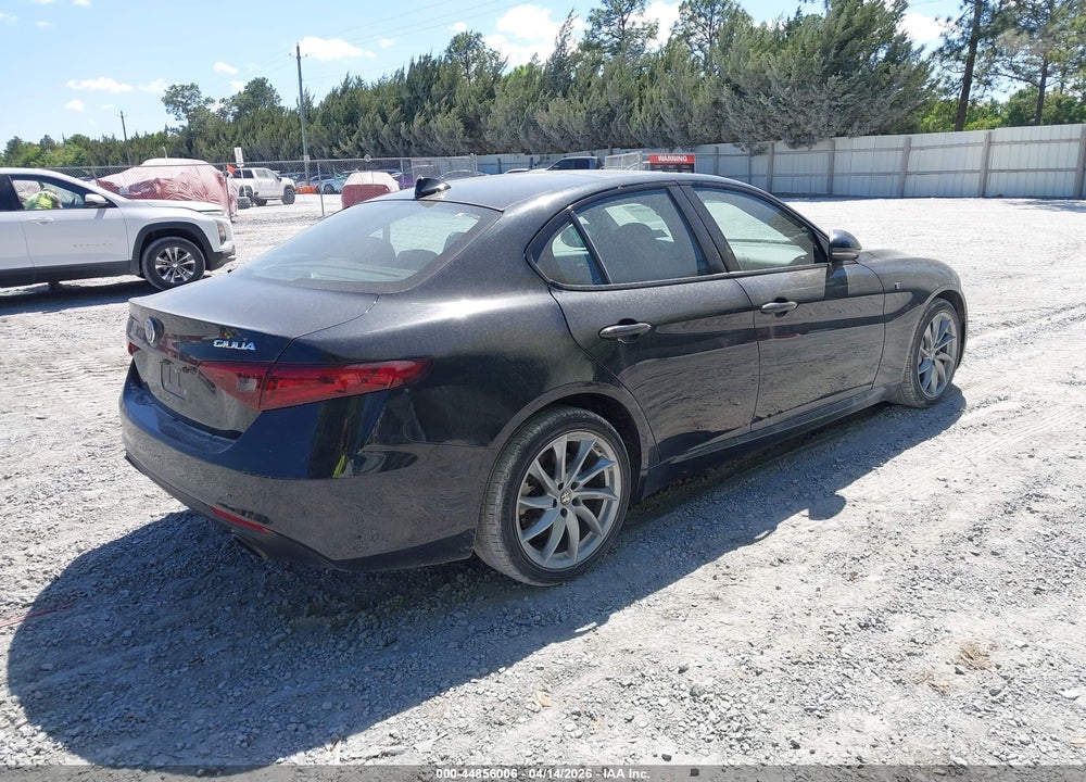 2023 ALFA ROMEO GIULIA TI AWD VIN: ZARFANBN1P7671004