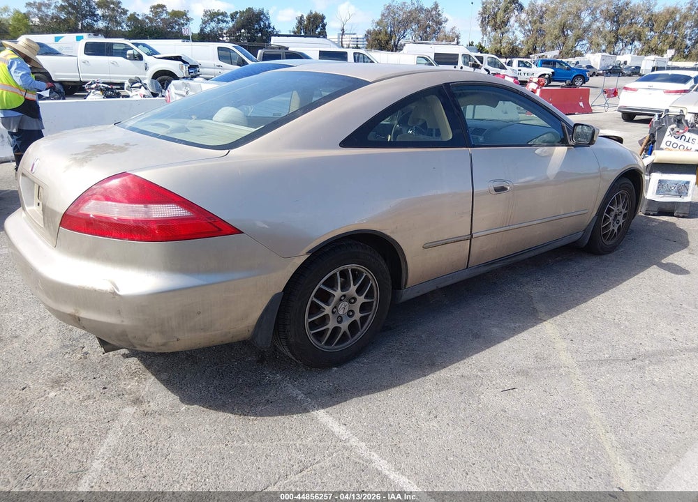 2004 HONDA ACCORD 3.0 LX VIN: 1HGCM82204A016943