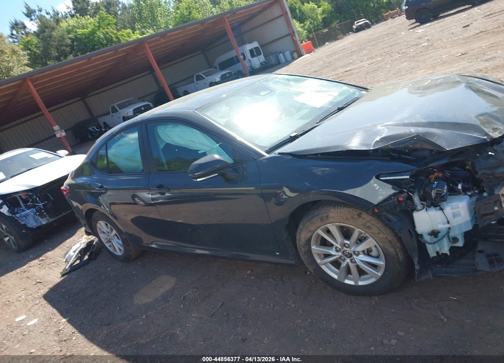 2025 TOYOTA CAMRY LE VIN: 4T1DAACK7SU098761