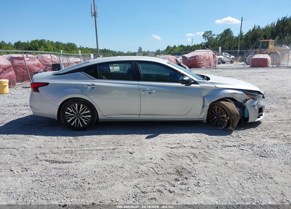 2025 NISSAN ALTIMA SV FWD VIN: 1N4BL4DV6SN382981