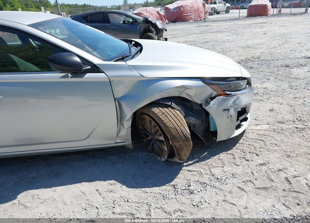 2025 NISSAN ALTIMA SV FWD VIN: 1N4BL4DV6SN382981