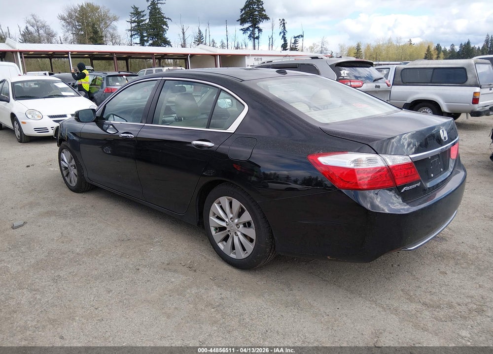 2015 HONDA ACCORD EX-L VIN: 1HGCR2F89FA212766