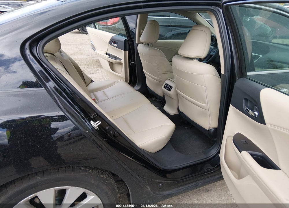 2015 HONDA ACCORD EX-L VIN: 1HGCR2F89FA212766