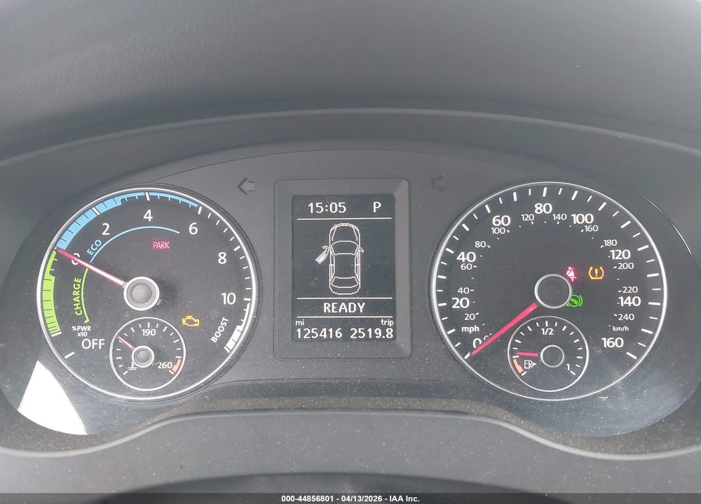 2013 VOLKSWAGEN JETTA HYBRID SEL VIN: 3VW637AJ0DM298633