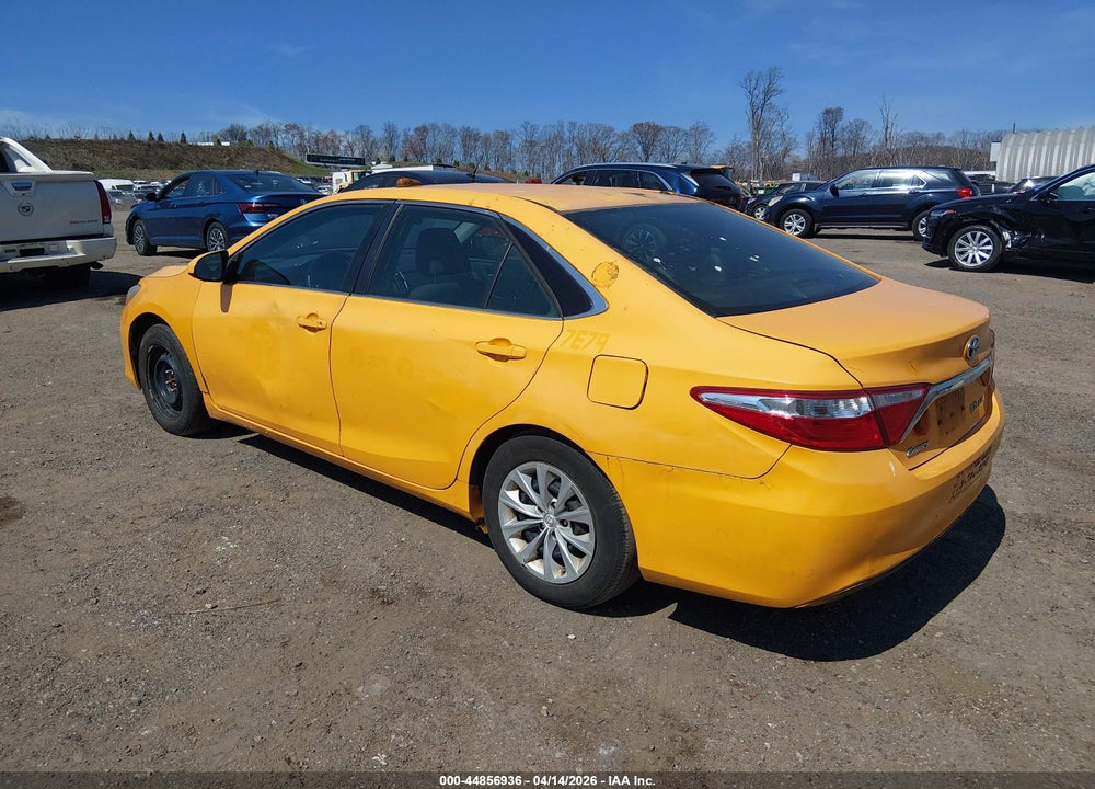 2015 TOYOTA CAMRY HYBRID LE VIN: 4T1BD1FK2FU147350