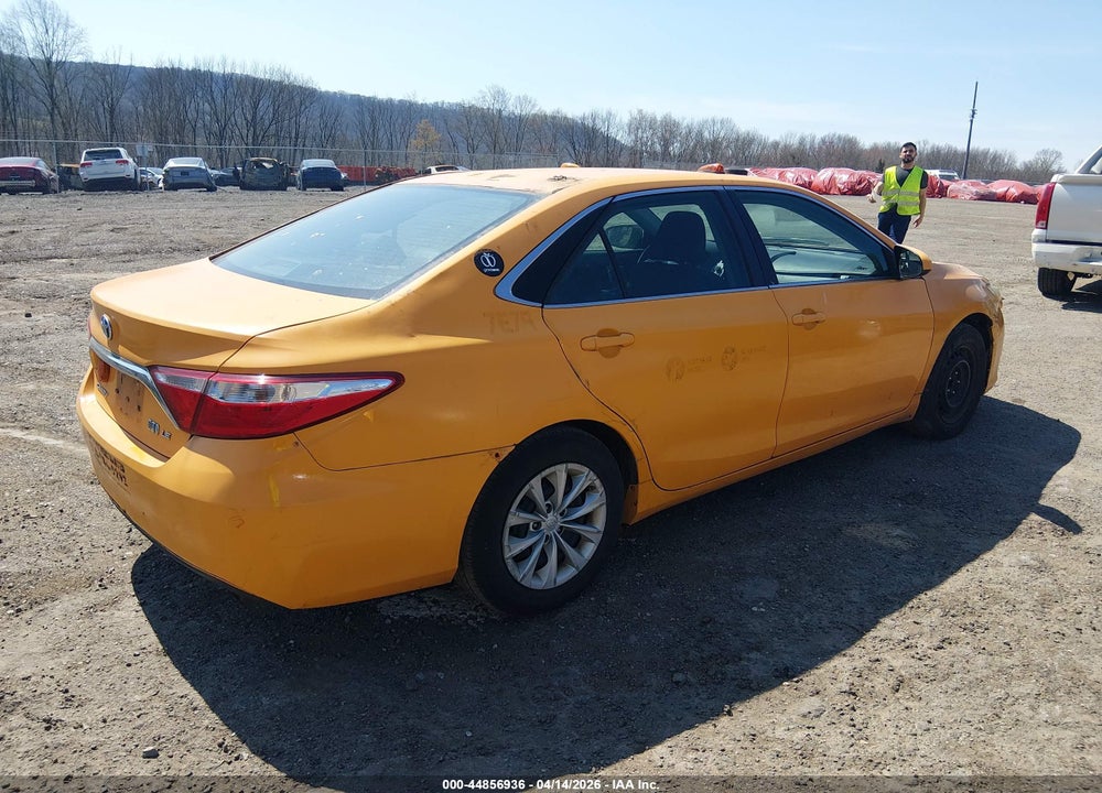 2015 TOYOTA CAMRY HYBRID LE VIN: 4T1BD1FK2FU147350