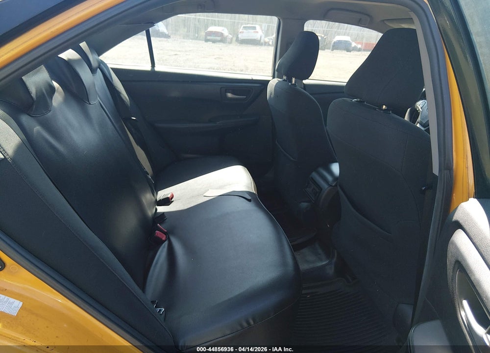 2015 TOYOTA CAMRY HYBRID LE VIN: 4T1BD1FK2FU147350