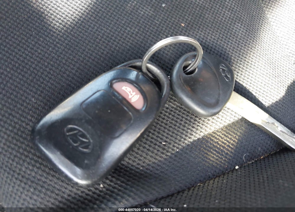 2015 HYUNDAI VELOSTER VIN: KMHTC6ADXFU228691
