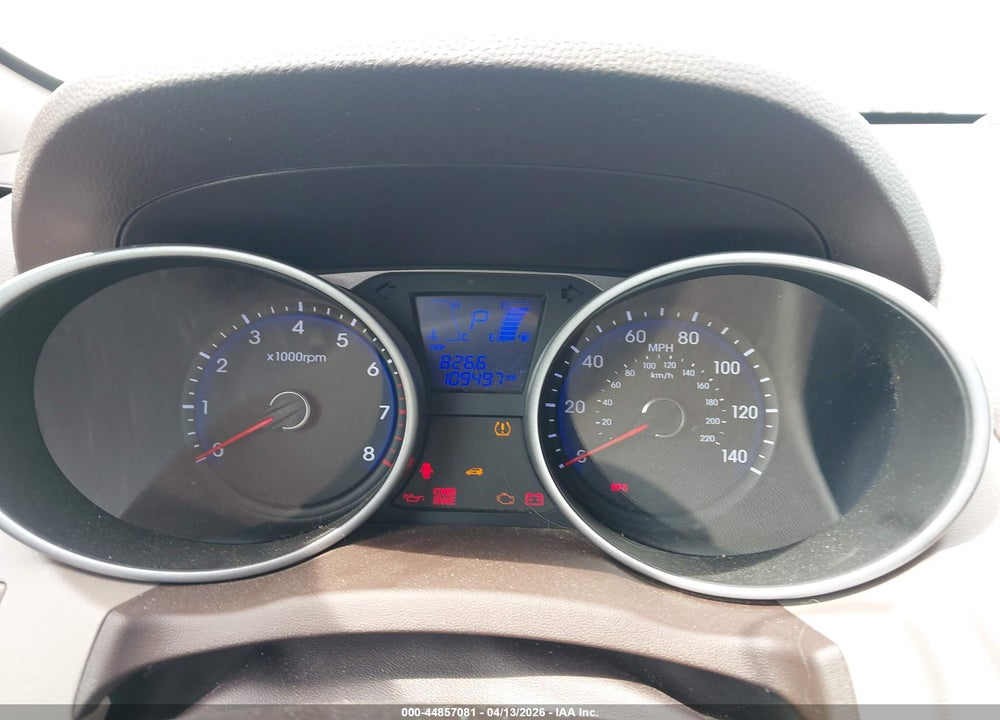 2013 HYUNDAI TUCSON LIMITED VIN: KM8JUCAC8DU587349
