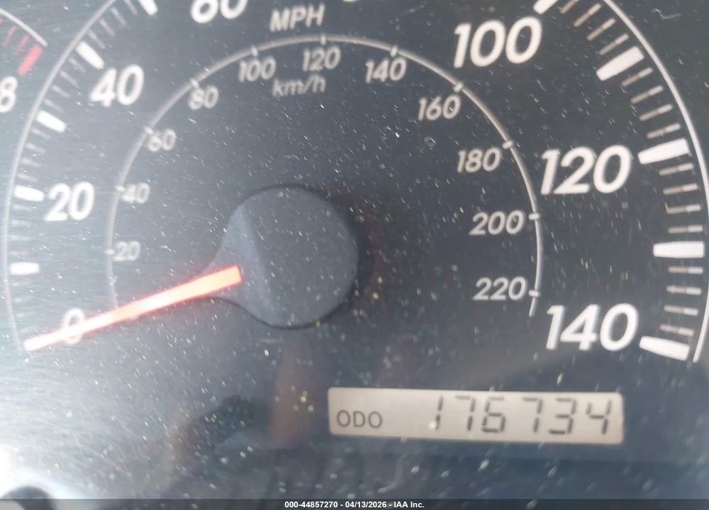 2005 TOYOTA CAMRY LE VIN: 4T1BE30K75U032999