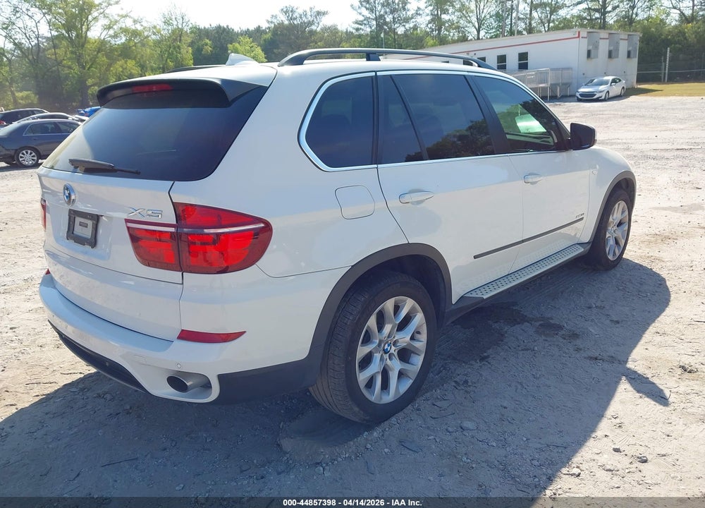 2013 BMW X5 XDRIVE35I/XDRIVE35I PREMIUM/XDRIVE35I SPORT ACTIVITY VIN: 5UXZV4C5XD0E12828