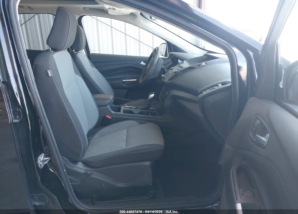 2018 FORD ESCAPE SE VIN: 1FMCU0GD6JUB45625