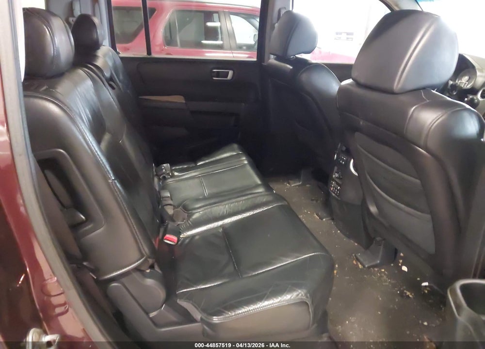2009 HONDA PILOT EX-L VIN: 5FNYF48679B043072