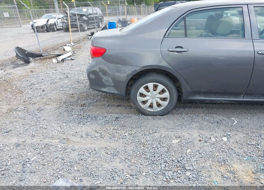 2009 TOYOTA COROLLA VIN: JTDBL40EX9J000288
